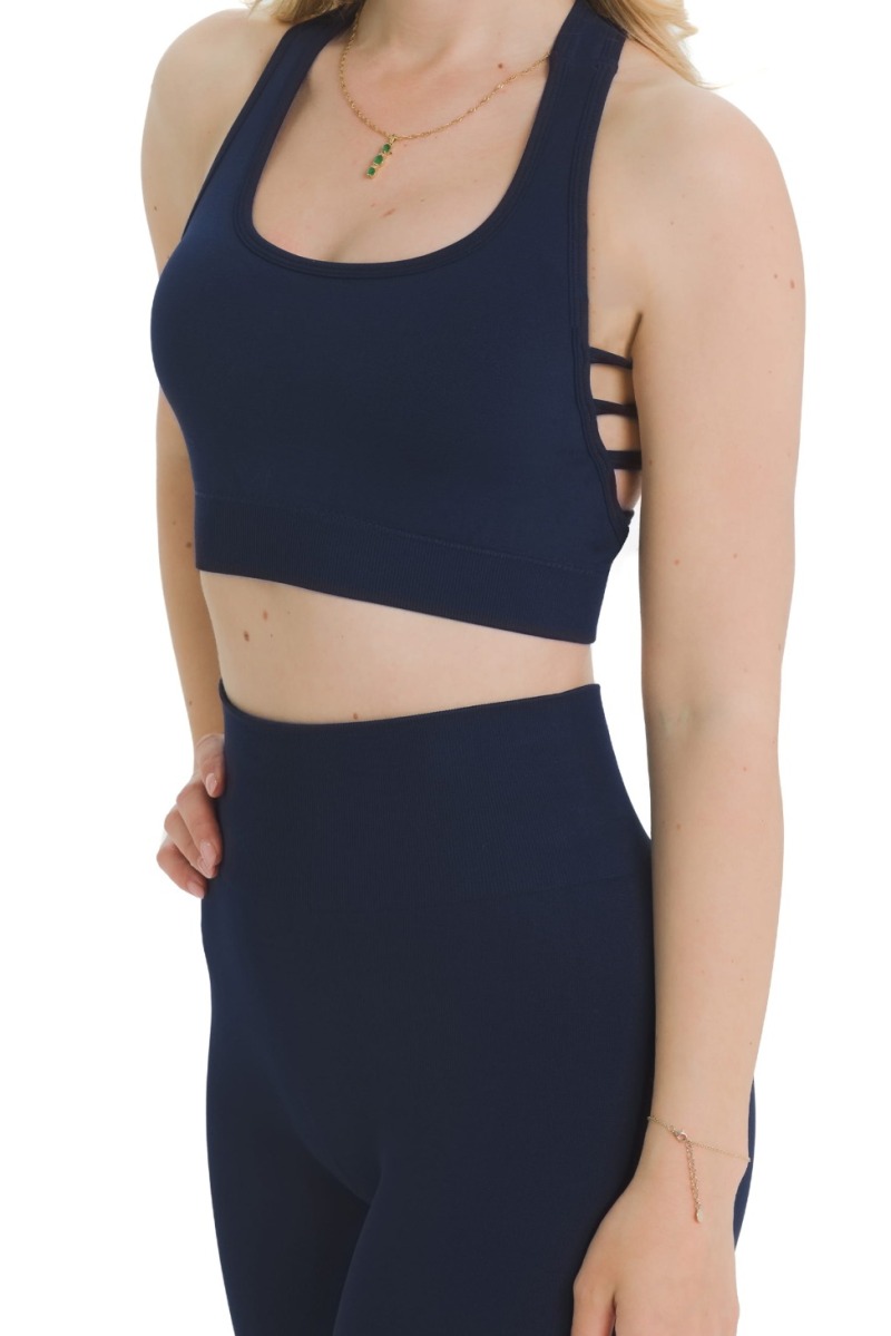 Lanuma Pure bezešvý top v navy barvě nabízí přiléhavý a pohodlný pocit při nošení. Elastický seamless materiál umožňuje dokonalé přizpůsobení tělu při pohybu.